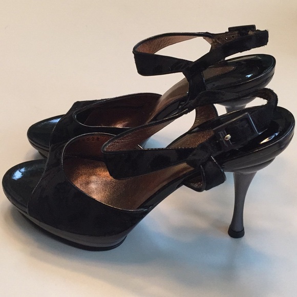 Salvatore Ferragamo Shoes - Picture 2 of 8